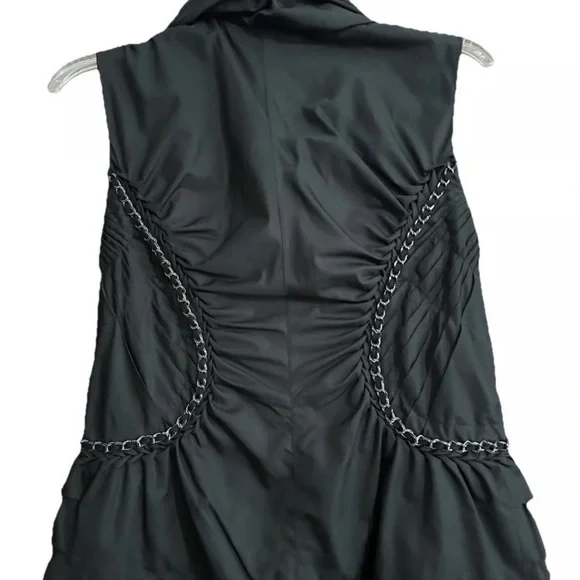Elie Tahari Fitted Black Zipper Front Vest with Chain Embellishment S - Picture 2 of 8